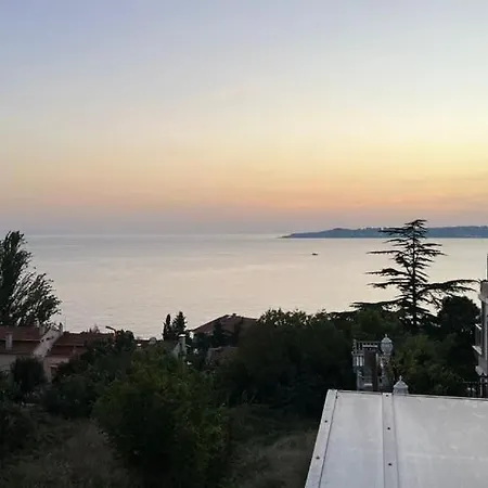 7even By Luxury Group Villa